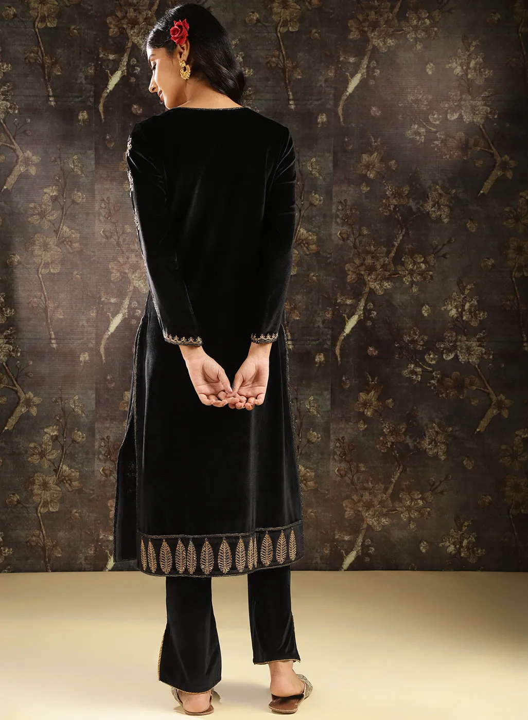 Black Heavily Embroidered Party-wear Velvet Kurta