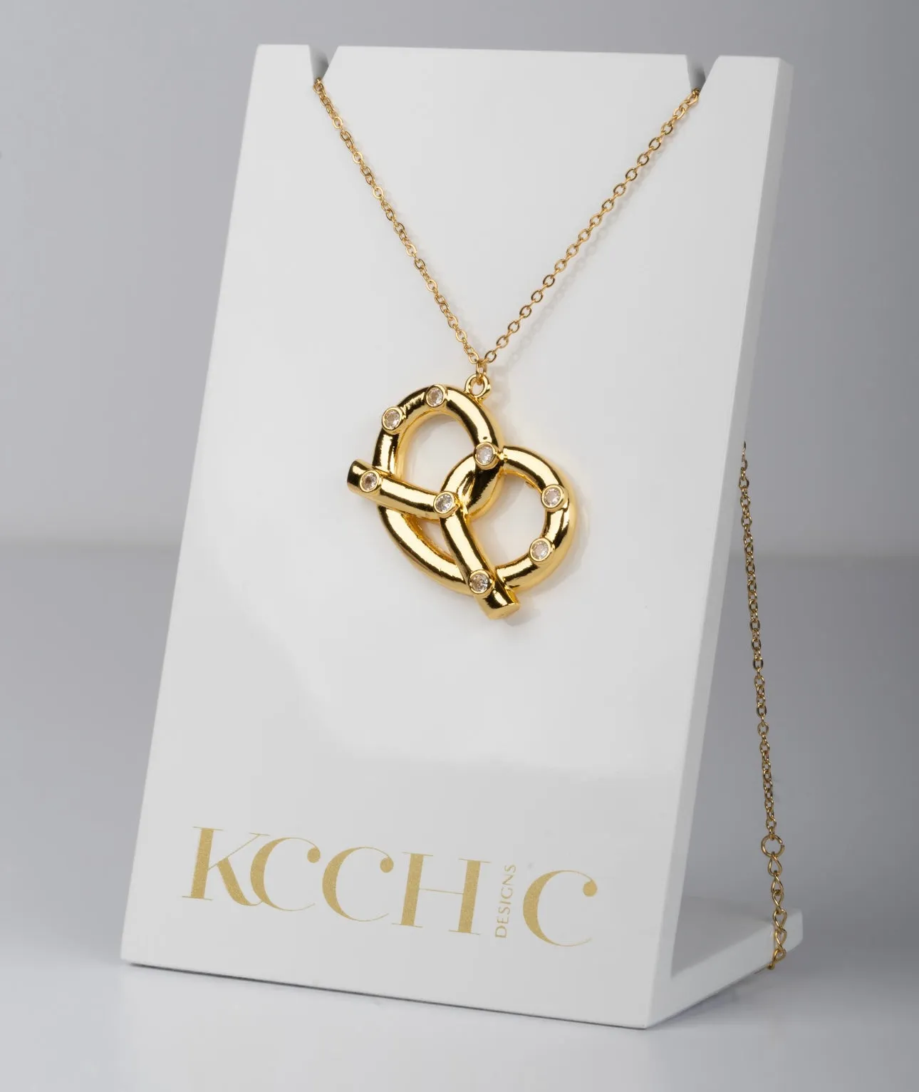 316L Durable Stainless Steel Pretzel Pendant Necklace