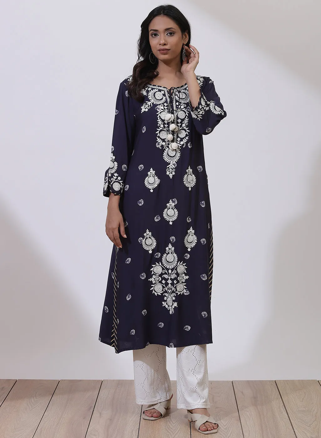 Midnight Blue Floral Embroidered Nargis Kurta