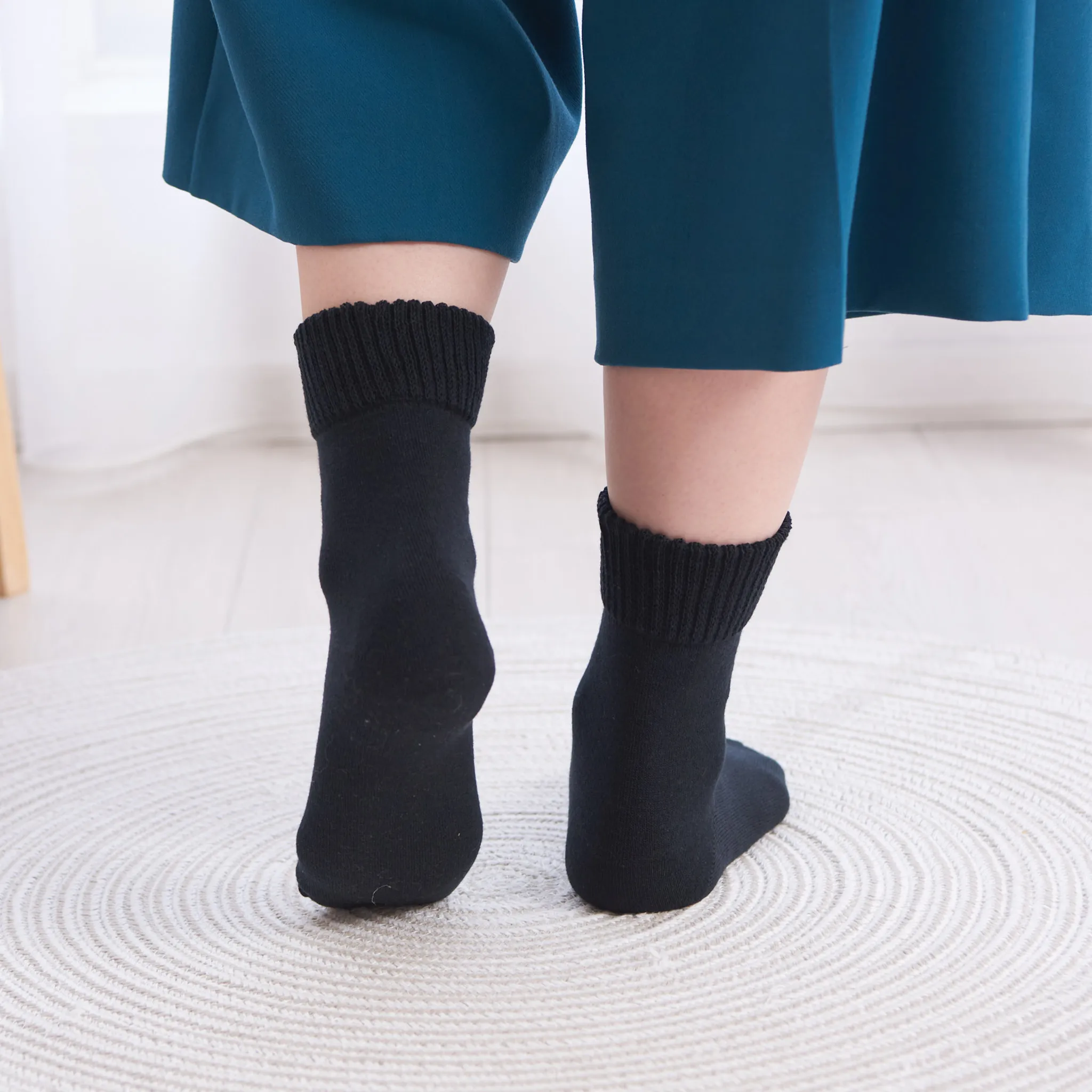 Smooth-heel socks double-layer wool blend [Sayings] - 666